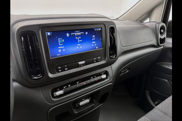 Mercedes-Benz Vito 116 CDI L2 Pro zwart Camera met parkeersensoren Trekhaak 2500kg Betimmering + laadvloer Stoelverwarming