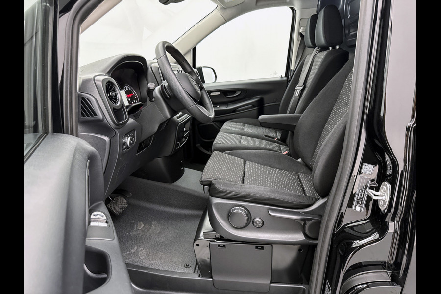Mercedes-Benz Vito 116 CDI L2 Pro zwart Camera met parkeersensoren Trekhaak 2500kg Betimmering + laadvloer Stoelverwarming