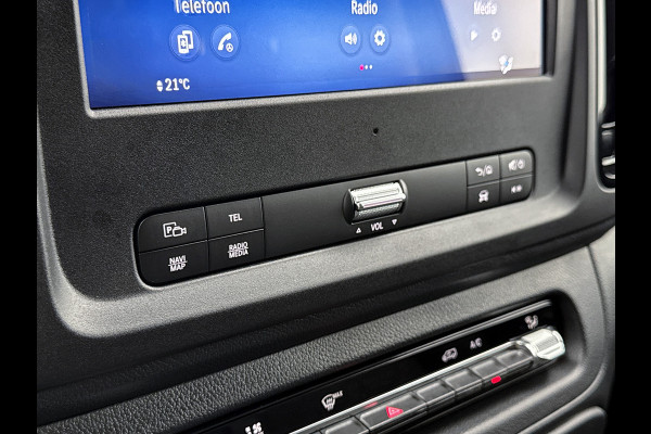 Mercedes-Benz Vito 116 CDI L2 Pro zwart Camera met parkeersensoren Trekhaak 2500kg Betimmering + laadvloer Stoelverwarming