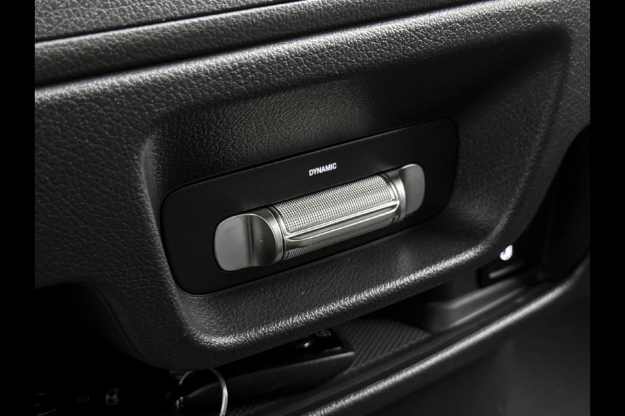 Mercedes-Benz Vito 116 CDI L2 Pro zwart Camera met parkeersensoren Trekhaak 2500kg Betimmering + laadvloer Stoelverwarming