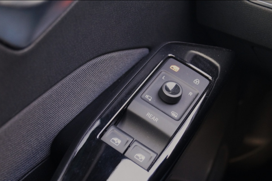 Volkswagen ID.3 Pure Comfort 45kWh -NAVI-ECC-PDC-