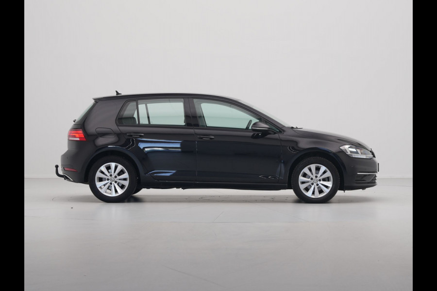 Volkswagen Golf 1.0 TSI 110pk DSG Comfortline Navigatie Trekhaak Camera Acc 335