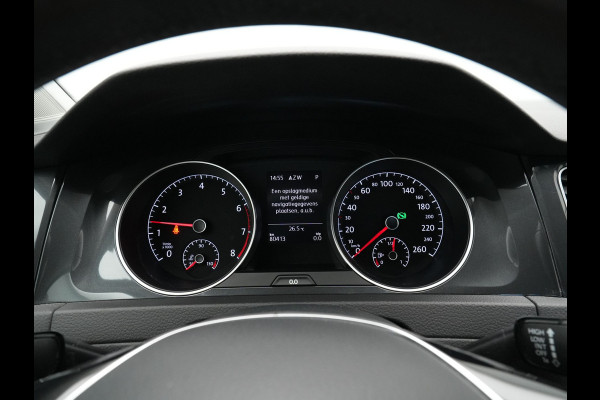 Volkswagen Golf 1.0 TSI 110pk DSG Comfortline Navigatie Trekhaak Camera Acc 335