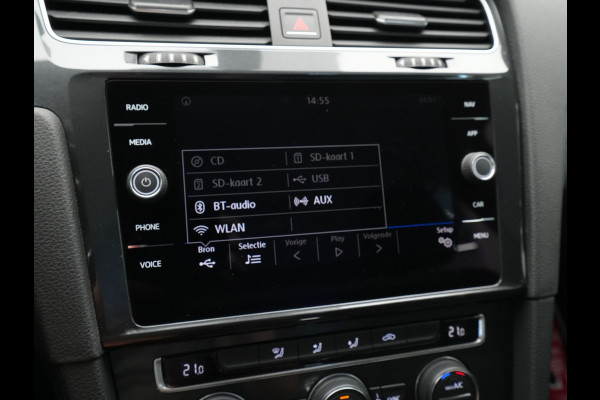 Volkswagen Golf 1.0 TSI 110pk DSG Comfortline Navigatie Trekhaak Camera Acc 335