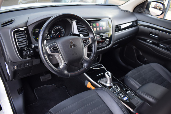 Mitsubishi Outlander 2.4 PHEV Pure | Apple Carplay | Camera | Keyless | Leer
