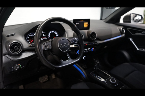 Audi Q2 35 TFSI Sport AUTOMAAT-AMBIANCE-CARPLAY-CLIMA-CRUISE-FULL LED-PDC-STOELVERWARMING