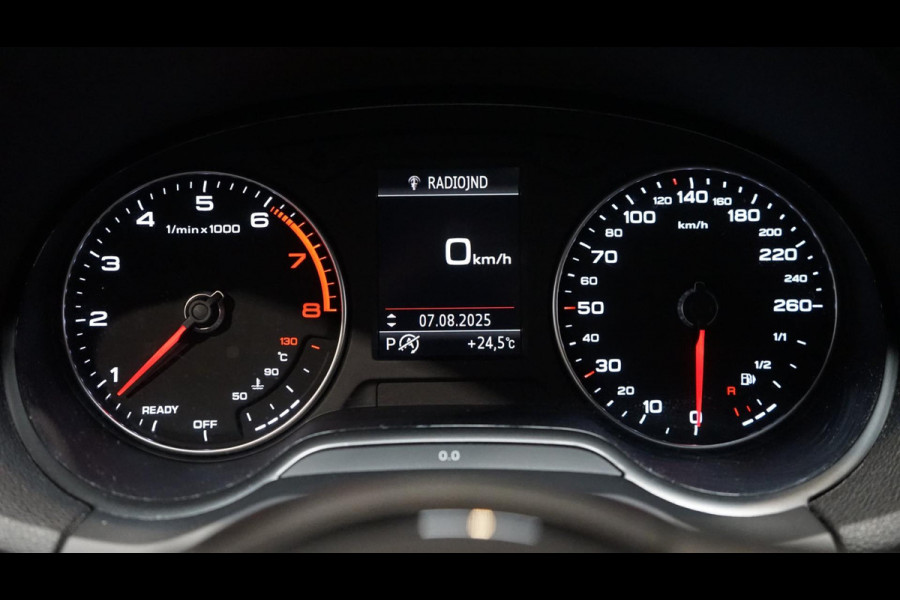 Audi Q2 35 TFSI Sport AUTOMAAT-AMBIANCE-CARPLAY-CLIMA-CRUISE-FULL LED-PDC-STOELVERWARMING