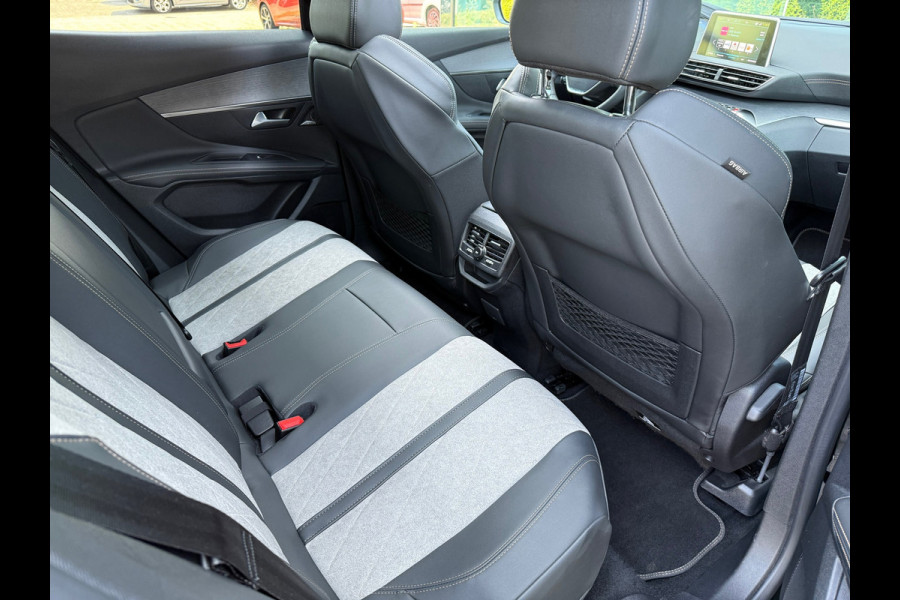 Peugeot 3008 1.6 HYbrid4 300 GT Pack Business - Automaat - Panodak - Navi - Parkeerhulp