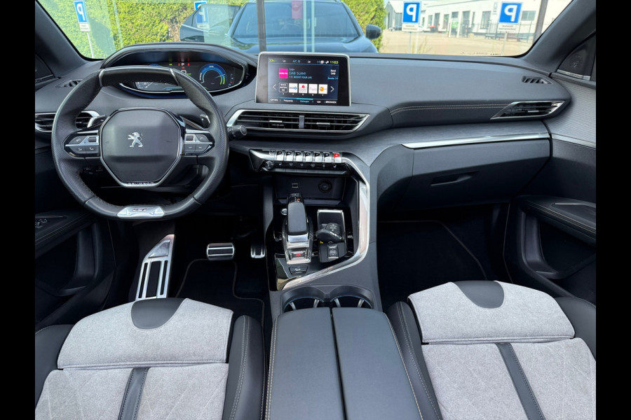 Peugeot 3008 1.6 HYbrid4 300 GT Pack Business - Automaat - Panodak - Navi - Parkeerhulp