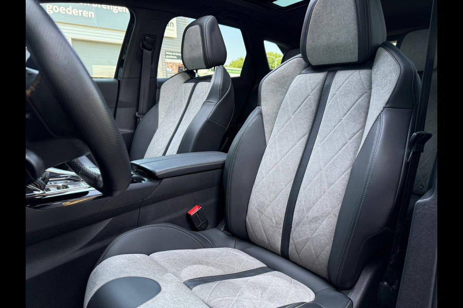 Peugeot 3008 1.6 HYbrid4 300 GT Pack Business - Automaat - Panodak - Navi - Parkeerhulp