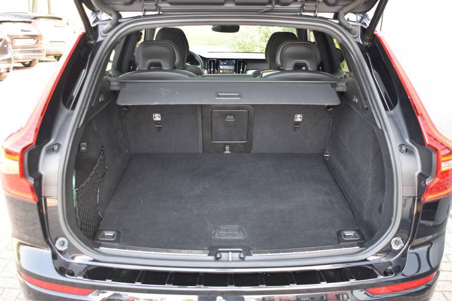 Volvo XC60 T8 AWD 405PK Plug-in Hybrid Polestar Engineered | 360 Camera | 22" LMV | ACC | H&K | Panoramadak