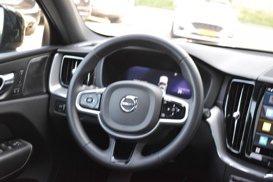 Volvo XC60 T8 AWD 405PK Plug-in Hybrid Polestar Engineered | 360 Camera | 22" LMV | ACC | H&K | Panoramadak
