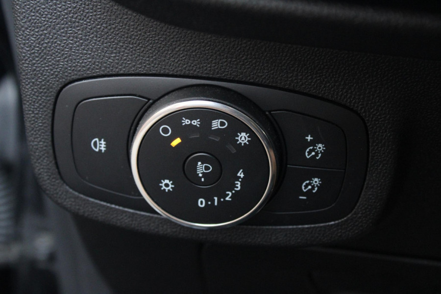 Ford Fiesta 1.1 Trend Cruise Carplay ParkeerSensor Lane Assist