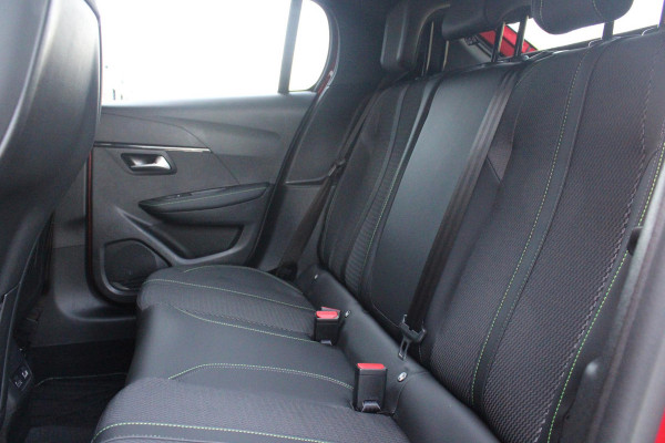 Peugeot 208 1.2 Hybrid 145PK e-DCS6 GT | NAVIGATIE | DRAADLOZE APPLE CARPLAY/ANDROID AUTO | CAMERA VOOR + ACHTER | FULL LED KOPLAMPEN | LICHTMETALEN VELGEN 17" | DODEHOEK DETECTIE | DRAADLOZE TELEFOONLADER | KEYLESS ENTRY/START | DAB+ RADIO | ADAPTIVE CRUISE CONTROL |