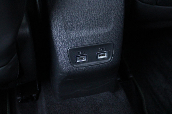 Peugeot 208 1.2 Hybrid 145PK e-DCS6 GT | NAVIGATIE | DRAADLOZE APPLE CARPLAY/ANDROID AUTO | CAMERA VOOR + ACHTER | FULL LED KOPLAMPEN | LICHTMETALEN VELGEN 17" | DODEHOEK DETECTIE | DRAADLOZE TELEFOONLADER | KEYLESS ENTRY/START | DAB+ RADIO | ADAPTIVE CRUISE CONTROL |