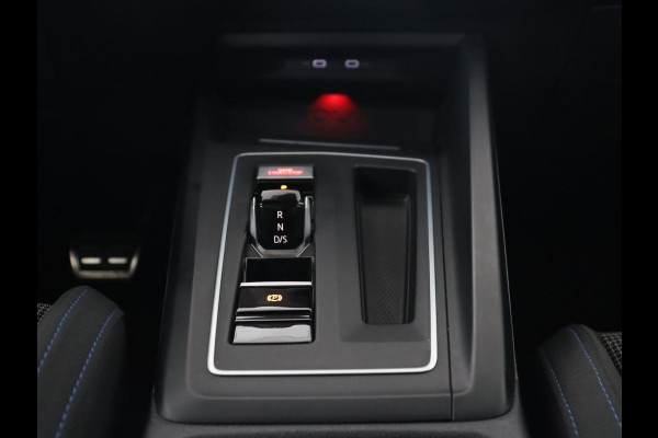 Volkswagen Golf 1.4 eHybrid GTE | Stoel & stuurverwarming | Adaptive cruise | Sfeerverlichting | Carplay | LED Plus | Sportstoelen | Parkeerhulp | PHEV | Plug In
