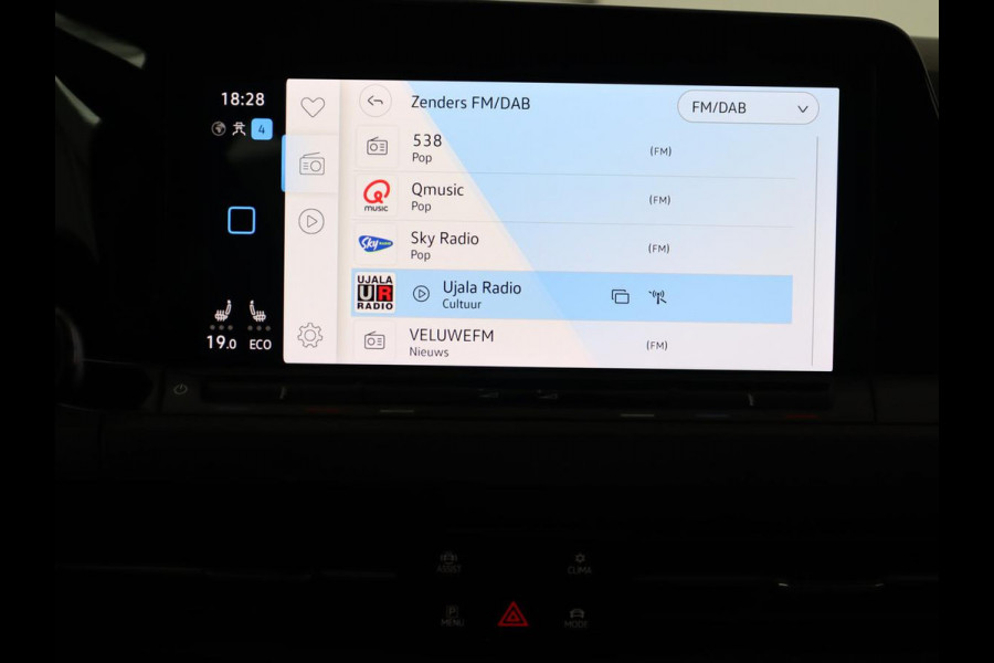 Volkswagen Golf 1.4 eHybrid GTE | Stoel & stuurverwarming | Adaptive cruise | Sfeerverlichting | Carplay | LED Plus | Sportstoelen | Parkeerhulp | PHEV | Plug In