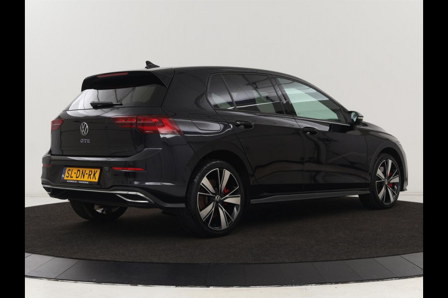 Volkswagen Golf 1.4 eHybrid GTE | Stoel & stuurverwarming | Adaptive cruise | Sfeerverlichting | Carplay | LED Plus | Sportstoelen | Parkeerhulp | PHEV | Plug In