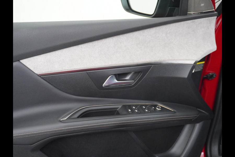 Peugeot 3008 1.6 HYbrid4 300 GT VAN: 31.900,- VOOR: 27.877,- UW HERFSTVOORDEEL: 4.023,- LEDER/ALCANTARA | 360 CAMERA | RIJKLAAR INCL. 12 MND. BOVAGGARANTIE