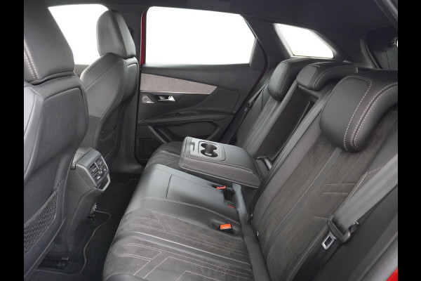 Peugeot 3008 1.6 HYbrid4 300 GT VAN: 31.900,- VOOR: 27.877,- UW HERFSTVOORDEEL: 4.023,- LEDER/ALCANTARA | 360 CAMERA | RIJKLAAR INCL. 12 MND. BOVAGGARANTIE