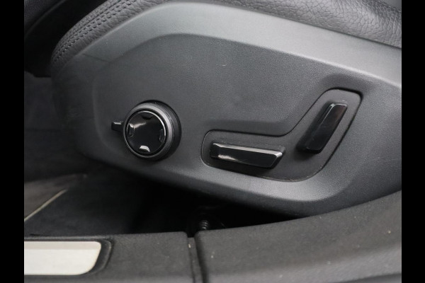 Volvo V60 2.0 T8 Recharge AWD R Design | Panoramadak | Leder | 360 Camera | Head-Up | Stoelverwarming | Carplay | Navigatie | Memory | PHEV | Plug In