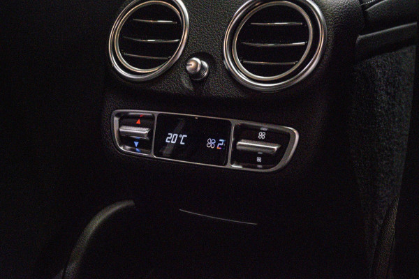 Mercedes-Benz E-Klasse Estate AMG 63 S 4MATIC+ *Keramisch / Burmester / Luchtvering / Carbon in/exterieur / AMG Driver's Package / Stoelventilatie*