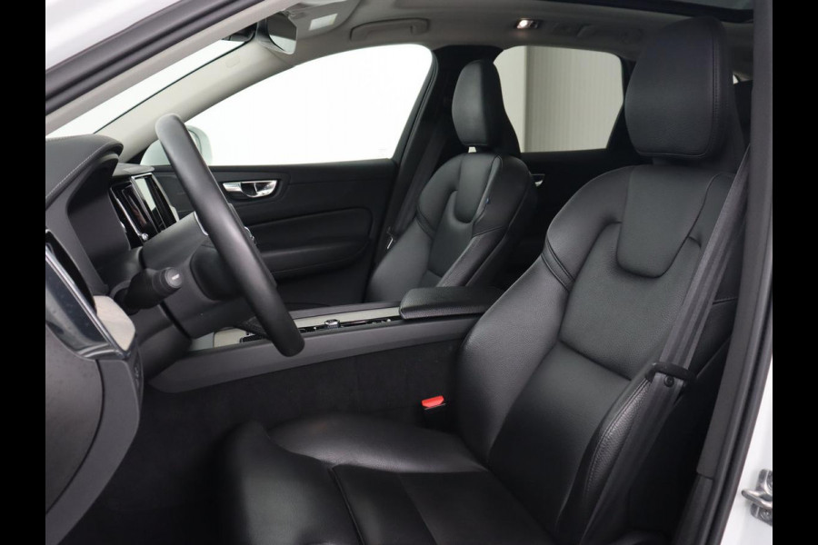 Volvo XC60 2.0 Recharge T6 AWD Inscription | Panoramadak | Leder | Head-Up | Stoel & stuurverwarming | 360 Camera | Harman/Kardon | Carplay | Navigatie | Adaptive cruise | PHEV | Plug In