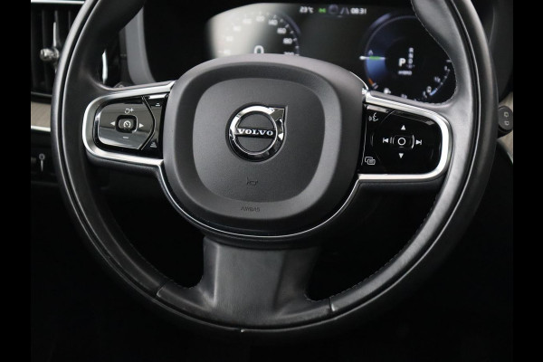 Volvo XC60 2.0 Recharge T6 AWD Inscription | Panoramadak | Leder | Head-Up | Stoel & stuurverwarming | 360 Camera | Harman/Kardon | Carplay | Navigatie | Adaptive cruise | PHEV | Plug In