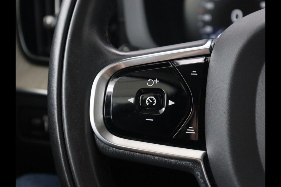 Volvo XC60 2.0 Recharge T6 AWD Inscription | Panoramadak | Leder | Head-Up | Stoel & stuurverwarming | 360 Camera | Harman/Kardon | Carplay | Navigatie | Adaptive cruise | PHEV | Plug In