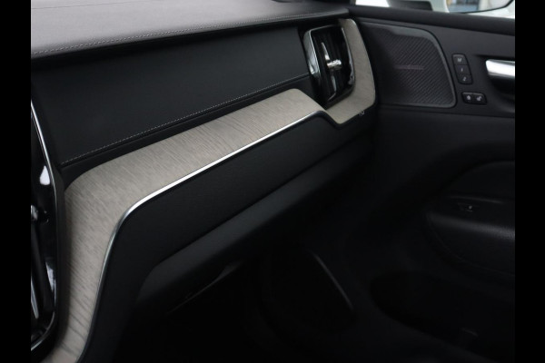 Volvo XC60 2.0 Recharge T6 AWD Inscription | Panoramadak | Leder | Head-Up | Stoel & stuurverwarming | 360 Camera | Harman/Kardon | Carplay | Navigatie | Adaptive cruise | PHEV | Plug In