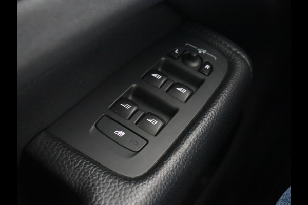Volvo XC60 2.0 Recharge T6 AWD Inscription | Panoramadak | Leder | Head-Up | Stoel & stuurverwarming | 360 Camera | Harman/Kardon | Carplay | Navigatie | Adaptive cruise | PHEV | Plug In