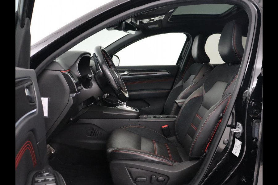 Renault Arkana 1.6 E-Tech Hybrid 145 RS Line | Panoramadak | Leder | Stoel & stuurverwarming | Adaptive cruise | Trekhaak | Camera | Navigatie | Carplay | Keyless | Full LED | Park Assist