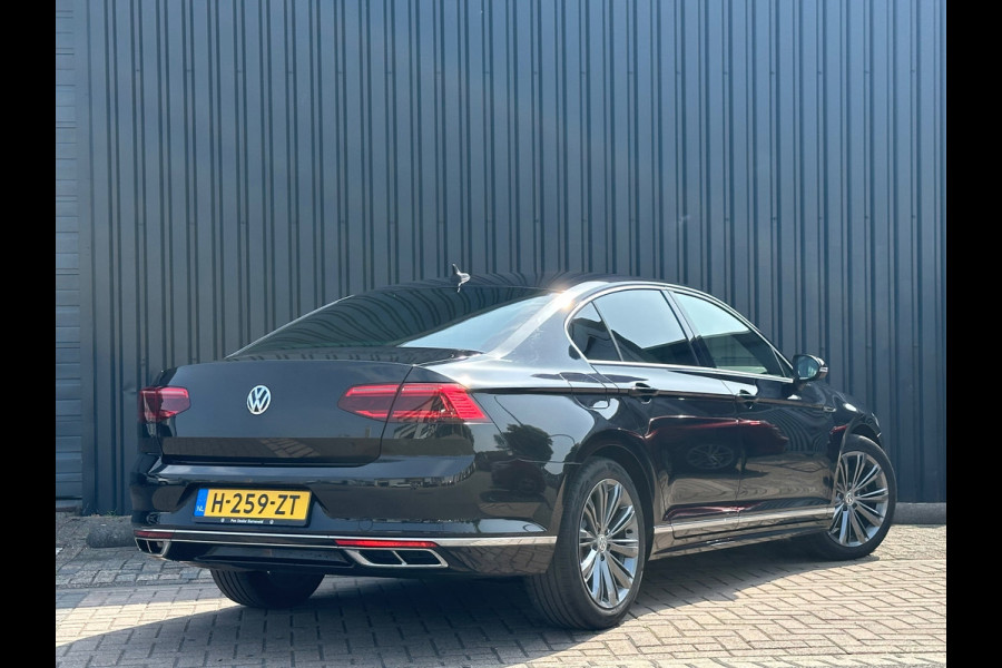 Volkswagen Passat 1.5 TSI Elegance Business R Line