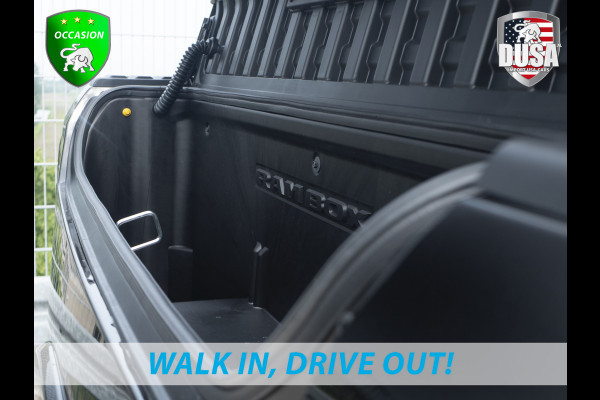 Dodge Ram | 1500 | Limited | 5.7 V8 HEMI | E-torque | DEMO | Panoramadak  | Luchtvering | RAMBOX | Digital Dash Getoonde accessoires zijn verkrijgbaar tegen meerprijs