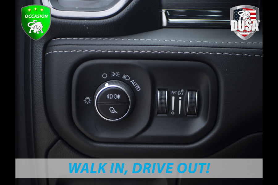 Dodge Ram | 1500 | Limited | 5.7 V8 HEMI | E-torque | DEMO | Panoramadak  | Luchtvering | RAMBOX | Digital Dash Getoonde accessoires zijn verkrijgbaar tegen meerprijs