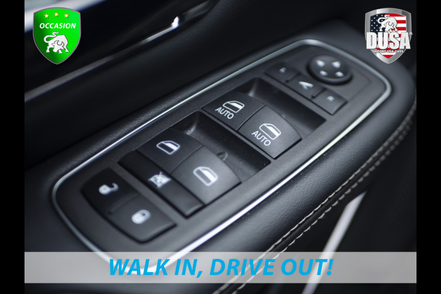 Dodge Ram | 1500 | Limited | 5.7 V8 HEMI | E-torque | DEMO | Panoramadak  | Luchtvering | RAMBOX | Digital Dash Getoonde accessoires zijn verkrijgbaar tegen meerprijs
