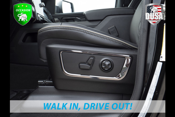 Dodge Ram | 1500 | Limited | 5.7 V8 HEMI | E-torque | DEMO | Panoramadak  | Luchtvering | RAMBOX | Digital Dash Getoonde accessoires zijn verkrijgbaar tegen meerprijs