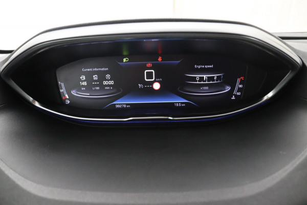 Peugeot 5008 1.2 PureTech Blue*NAVI*ECC*CRUISE*HAAK*7PERS*