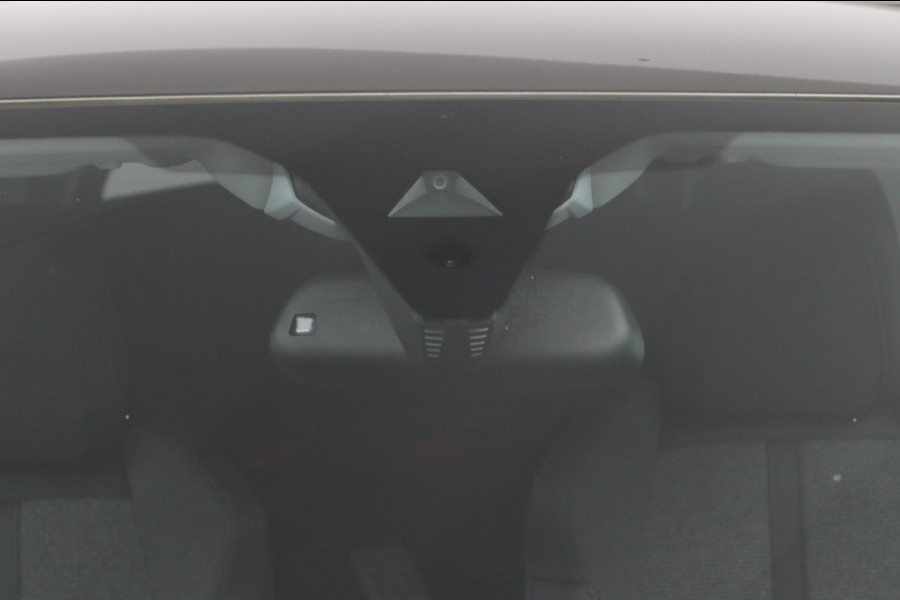 Peugeot 5008 1.2 PureTech Blue*NAVI*ECC*CRUISE*HAAK*7PERS*