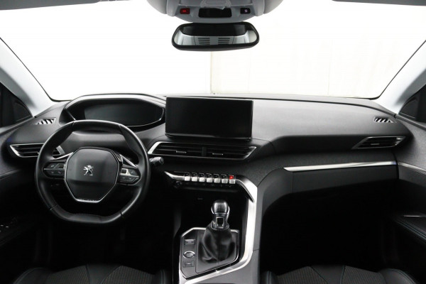 Peugeot 3008 1.2 PureTech Allure Pack*ECC*HAAK*NAVI*CAM*CARPLAY