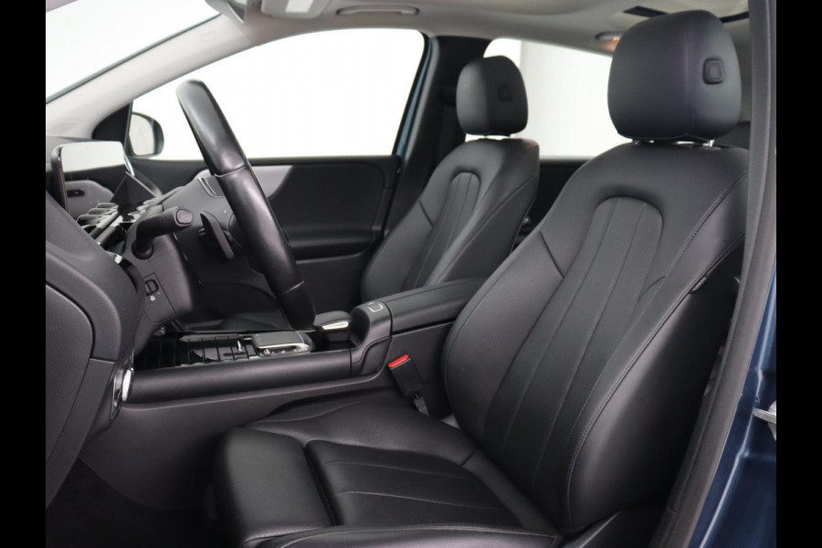 Mercedes-Benz B-Klasse 250e Style | Stoelventilatie | Panoramadak | Massage | Leder | Trekhaak | Carplay | Adaptive cruise | Stuurverwarming | Widescreen | Park Assist | Camera | Navigatie | Memory | PHEV | Plug In