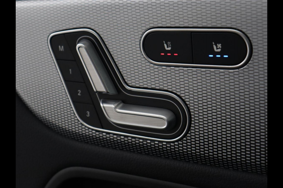 Mercedes-Benz B-Klasse 250e Style | Stoelventilatie | Panoramadak | Massage | Leder | Trekhaak | Carplay | Adaptive cruise | Stuurverwarming | Widescreen | Park Assist | Camera | Navigatie | Memory | PHEV | Plug In
