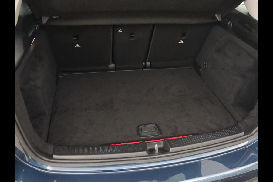 Mercedes-Benz B-Klasse 250e Style | Stoelventilatie | Panoramadak | Massage | Leder | Trekhaak | Carplay | Adaptive cruise | Stuurverwarming | Widescreen | Park Assist | Camera | Navigatie | Memory | PHEV | Plug In
