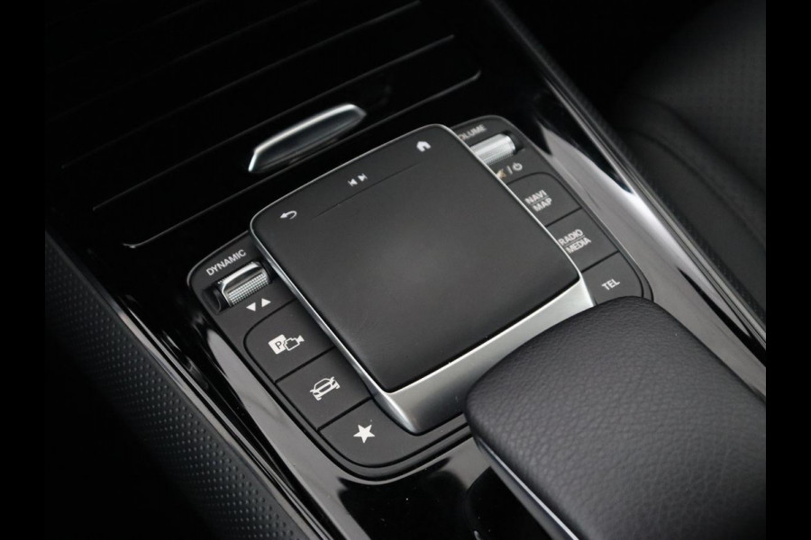 Mercedes-Benz B-Klasse 250e Style | Stoelventilatie | Panoramadak | Massage | Leder | Trekhaak | Carplay | Adaptive cruise | Stuurverwarming | Widescreen | Park Assist | Camera | Navigatie | Memory | PHEV | Plug In