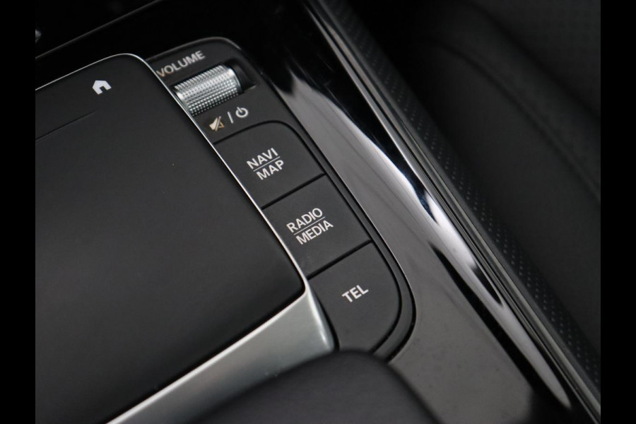 Mercedes-Benz B-Klasse 250e Style | Stoelventilatie | Panoramadak | Massage | Leder | Trekhaak | Carplay | Adaptive cruise | Stuurverwarming | Widescreen | Park Assist | Camera | Navigatie | Memory | PHEV | Plug In