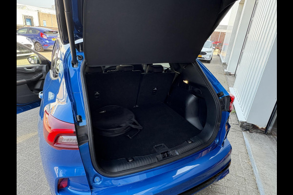Ford Kuga 2.5 PHEV ST-Line X | Bellen voor bezichtiging | Wegklapbare trekhaak | Panoramadak | Winter Pack | Head up Display | All season banden