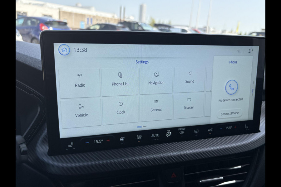 Ford Kuga 2.5 PHEV ST-Line X | Bellen voor bezichtiging | Wegklapbare trekhaak | Panoramadak | Winter Pack | Head up Display | All season banden