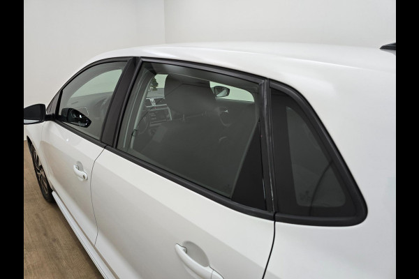 Volkswagen Polo Occasion 1.0 BlueMotion Edition dus extra zuinig! | Tweedehands Volkswagen Polo wit | Cruise en carplay radio |