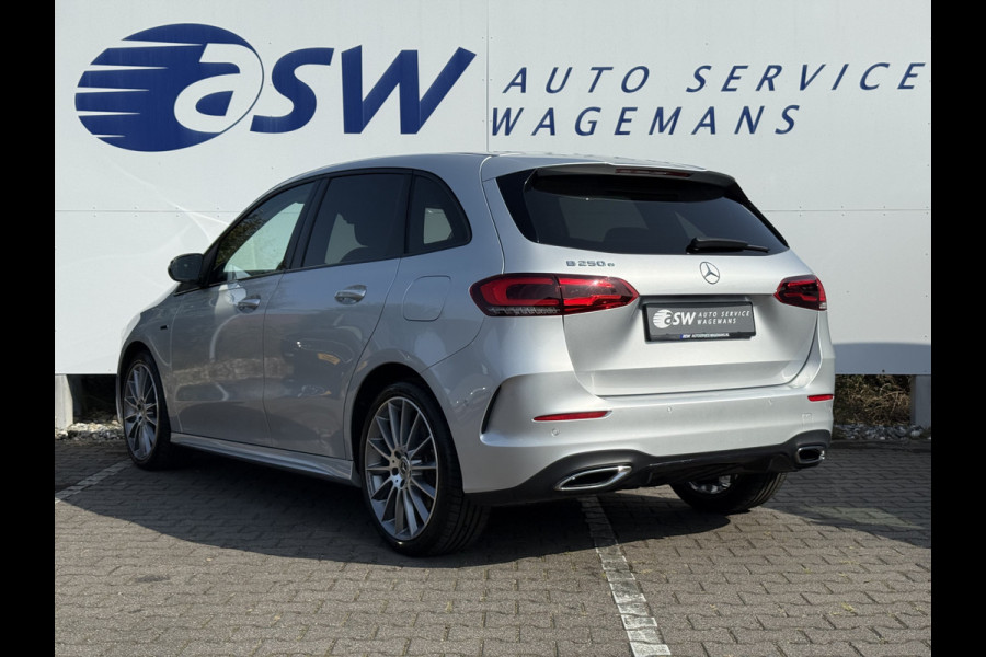 Mercedes-Benz B-Klasse 250 e Business Solution AMG | Trekhaak | Camera | MBUX | DAB+ | LED | 19 inch