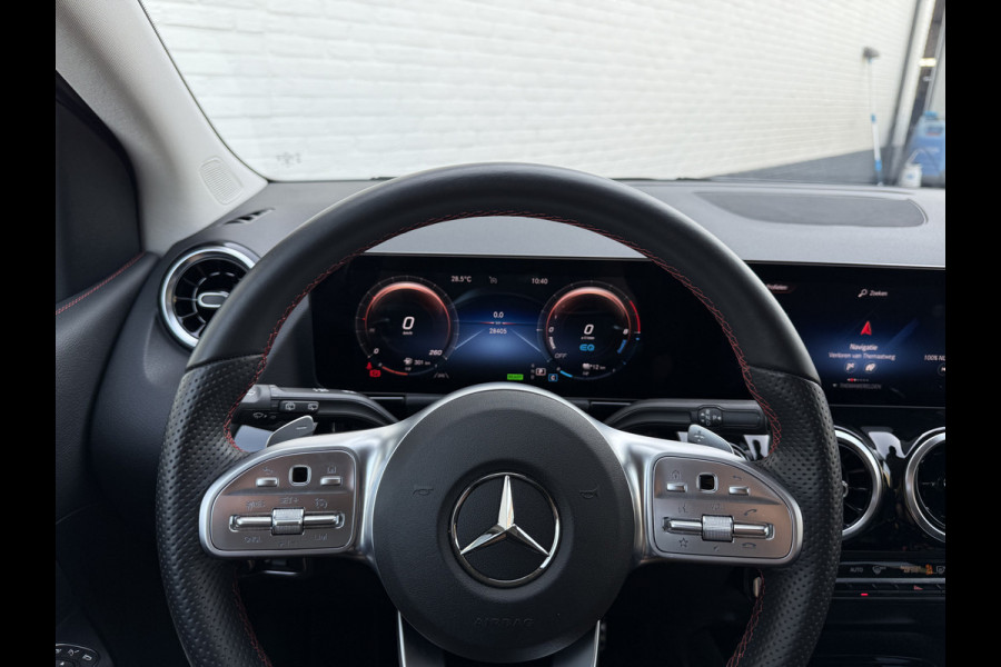 Mercedes-Benz B-Klasse 250 e Business Solution AMG | Trekhaak | Camera | MBUX | DAB+ | LED | 19 inch